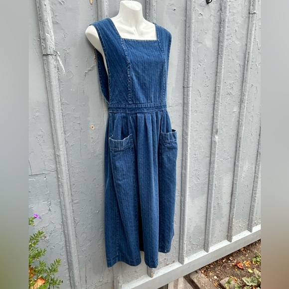 Vintage Laura Ashley Jumper Pinafore Dress Denim Size 10 (fits like an 8) - Picture 2 of 10